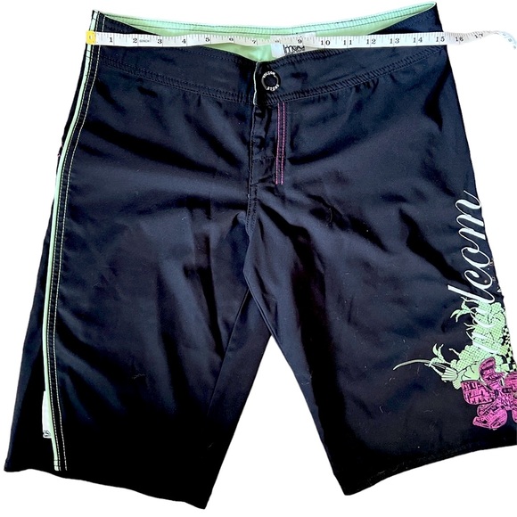 Volcom: womens long board shorts - Picture 5 of 8
